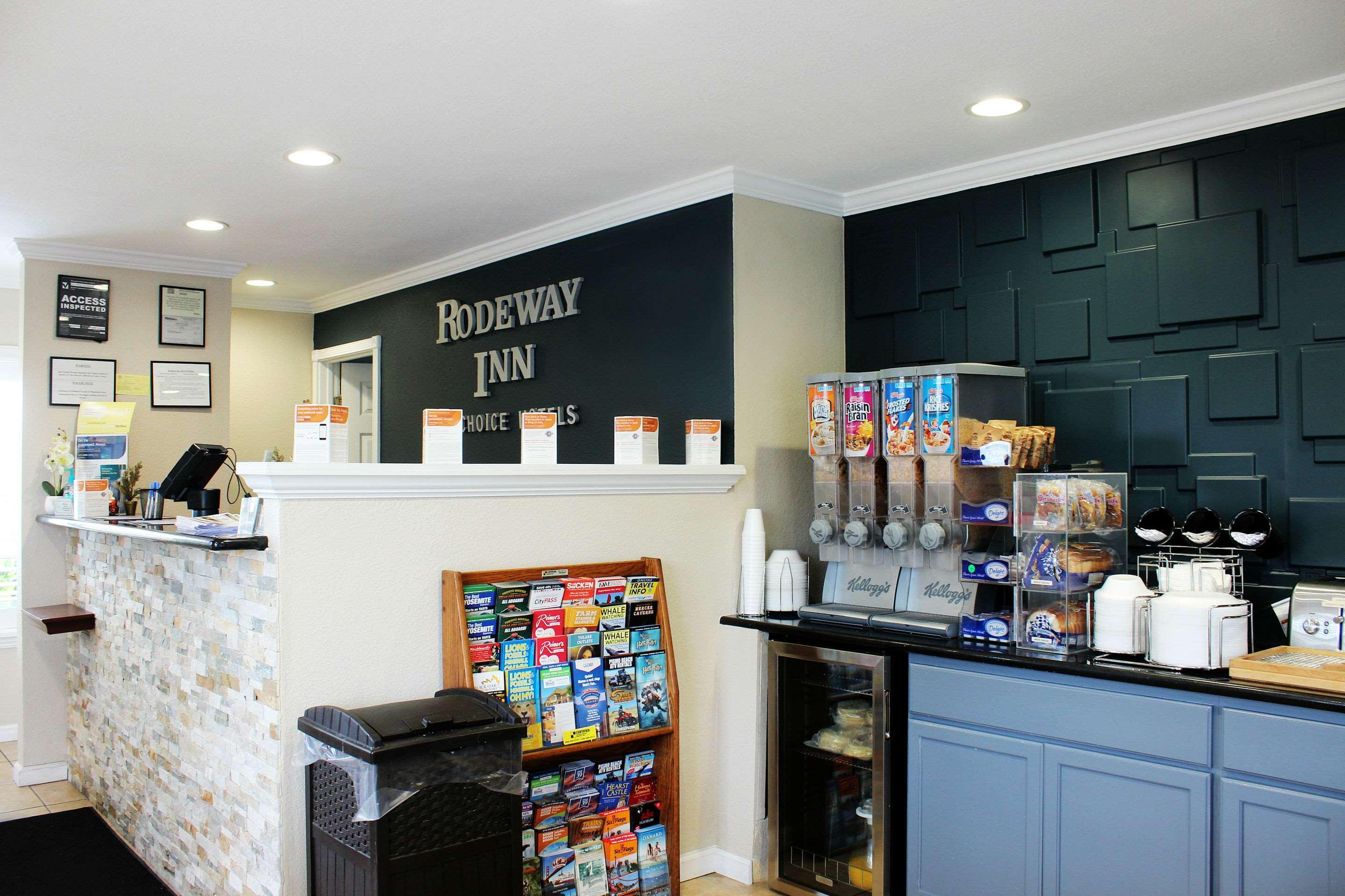 מרסד Rodeway Inn Near University-Gateway To Yosemite מראה חיצוני תמונה